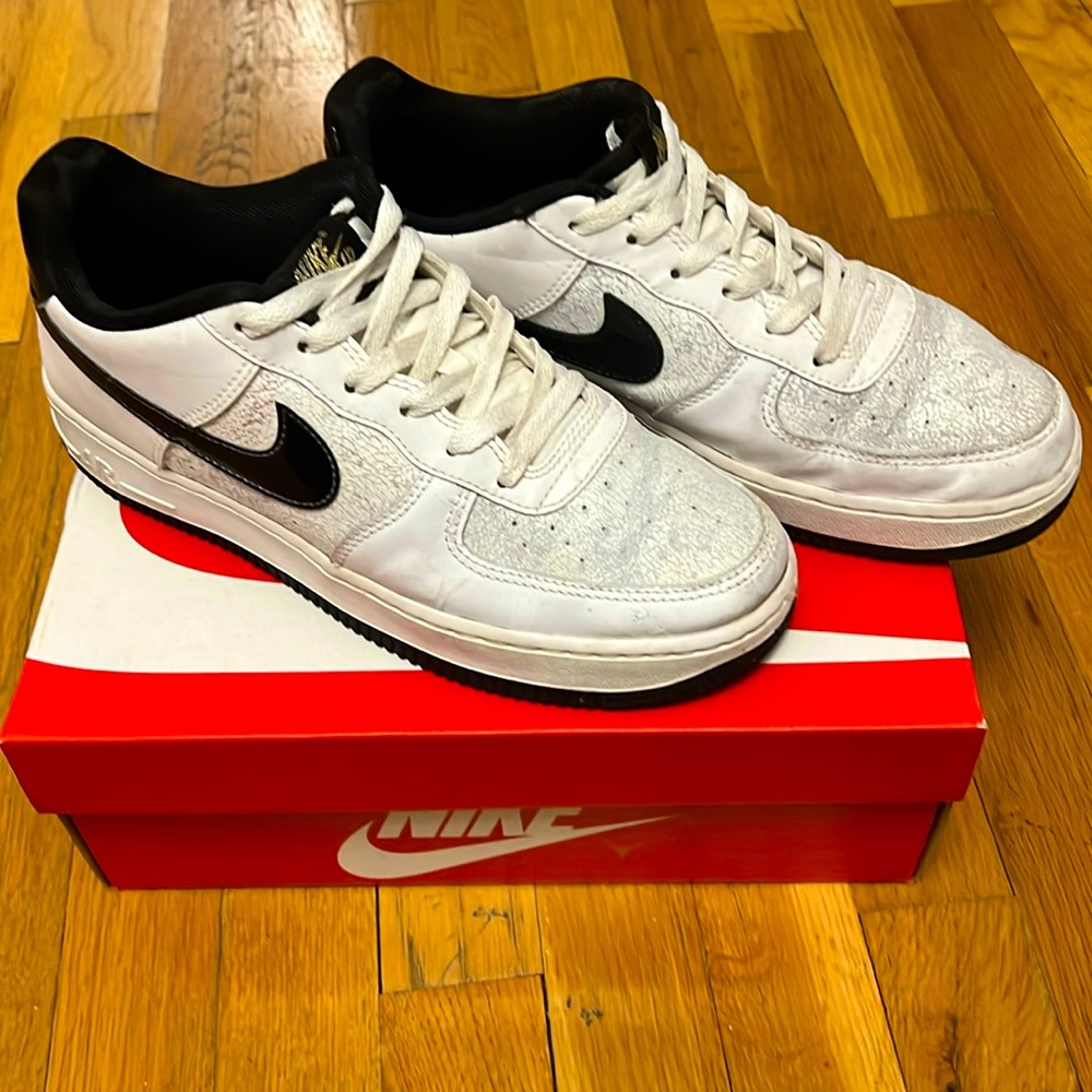 Nike Air Force